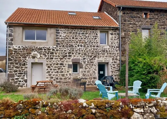 L'ours #terrasse#vulcania Saint-Ours (Puy-de-Dome)